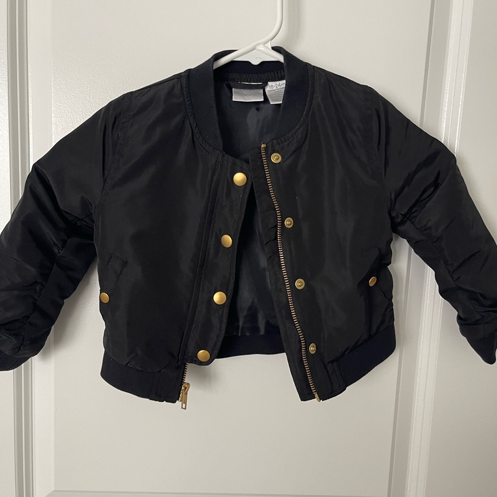 Toddler Girls Black Bomber Jacket w/ Gold Accents, size 18-24mo, never worn